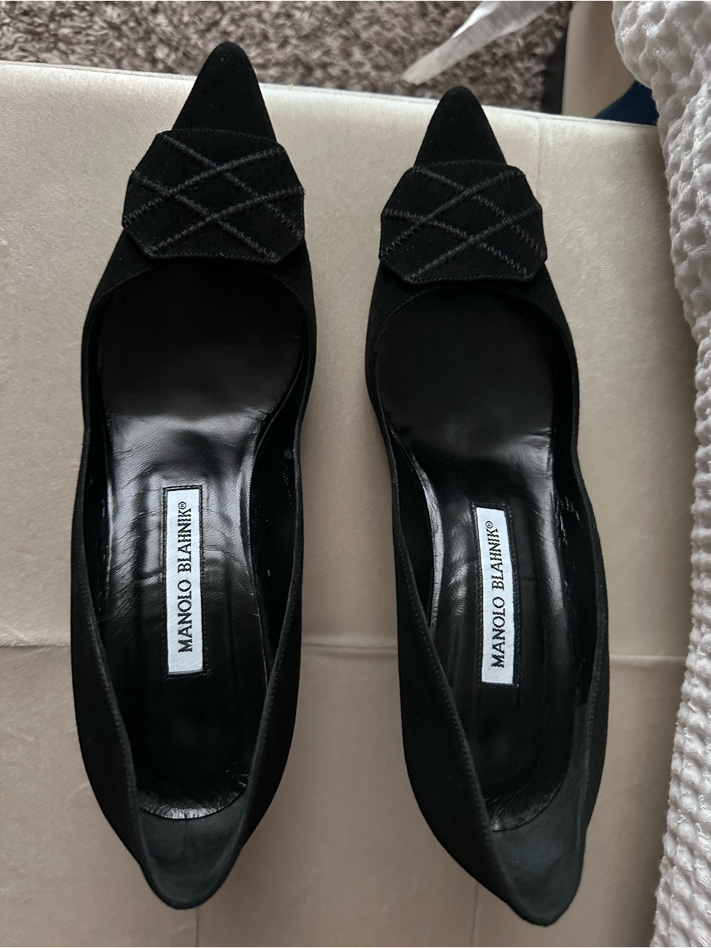 Manolo Blahnik Black Pointed Toe Quilted Detail Flats